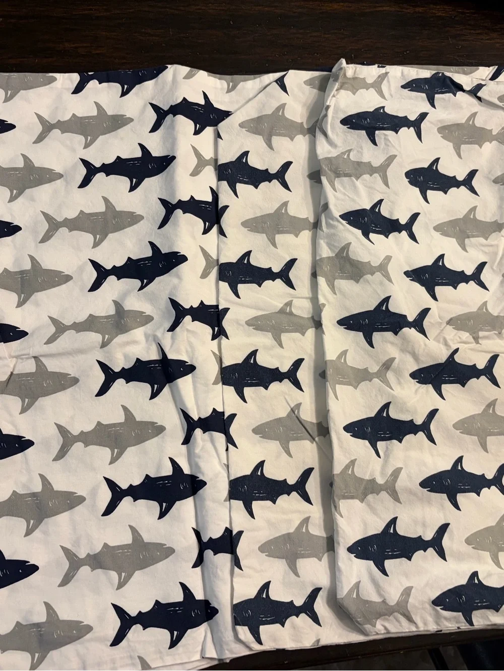 Pottery barn kids full sheet set and comforter in preppy shark print